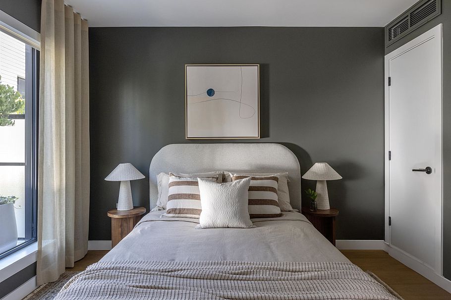 156 5377 Oak Street Vancouver, BC - 3