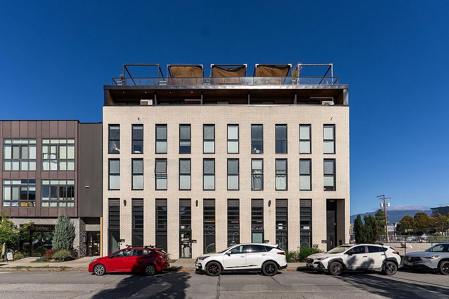 309 1647 E Pender Street Vancouver, BC - 35
