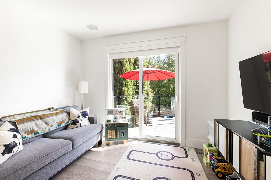 540 Brand Street North Vancouver, BC - 32