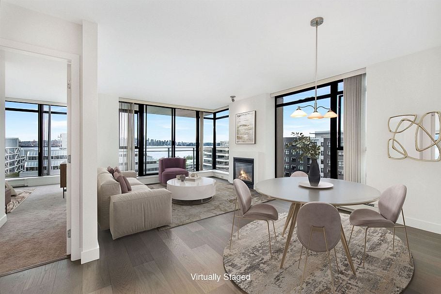 712 175 W 1st Street North Vancouver, BC - 2
