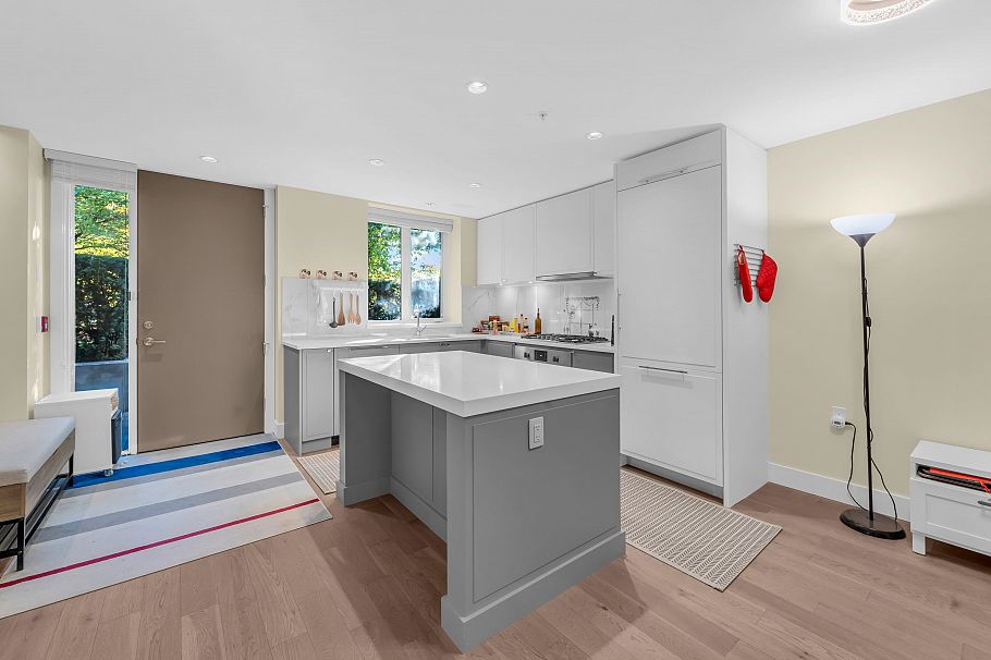 7637 Yukon Street Vancouver, BC - 15