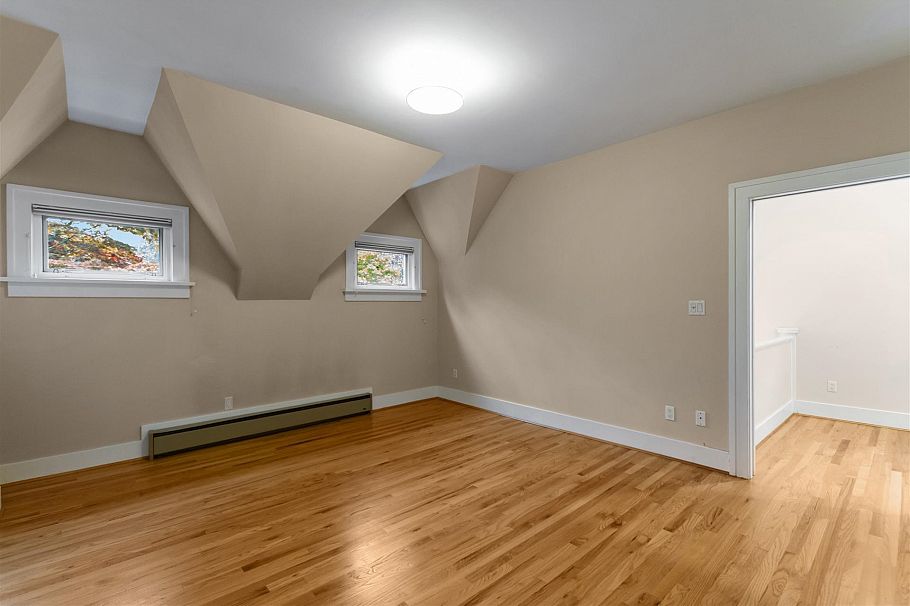 5861 Adera Street Vancouver, BC - 22