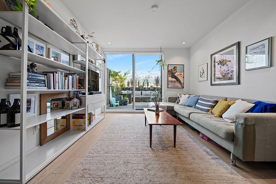 312 1647 E Pender Street Vancouver, BC - 7