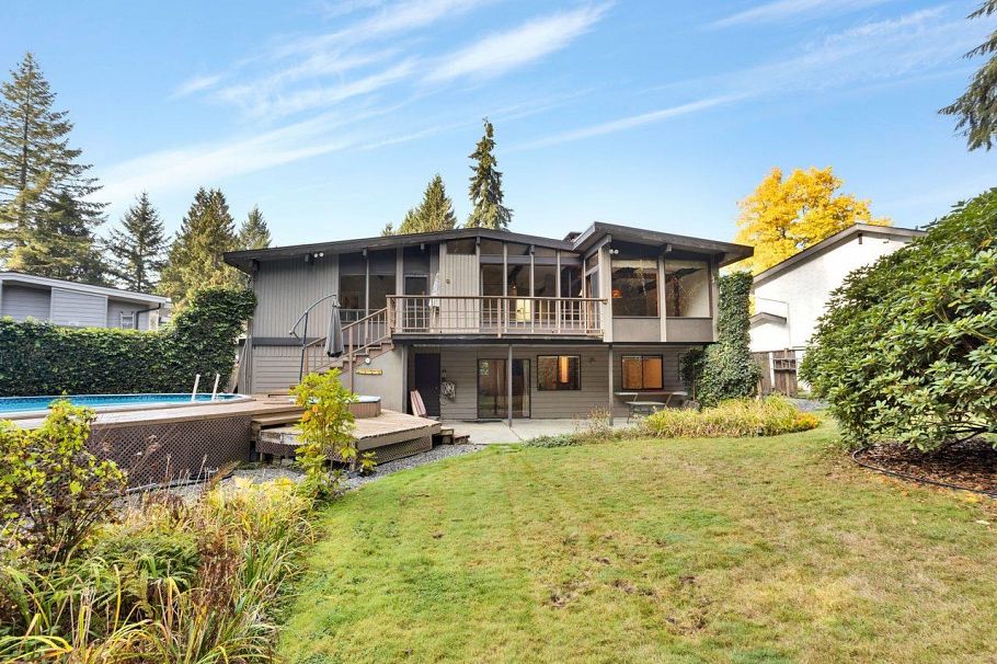 2851 Trillium Place North Vancouver, BC - 2