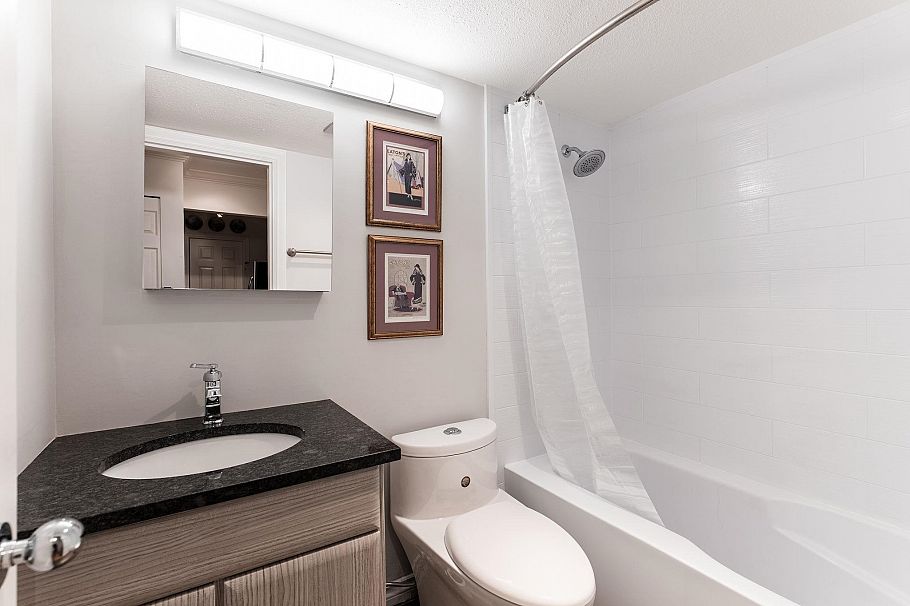 119 555 W 14th Avenue Vancouver, BC - 13