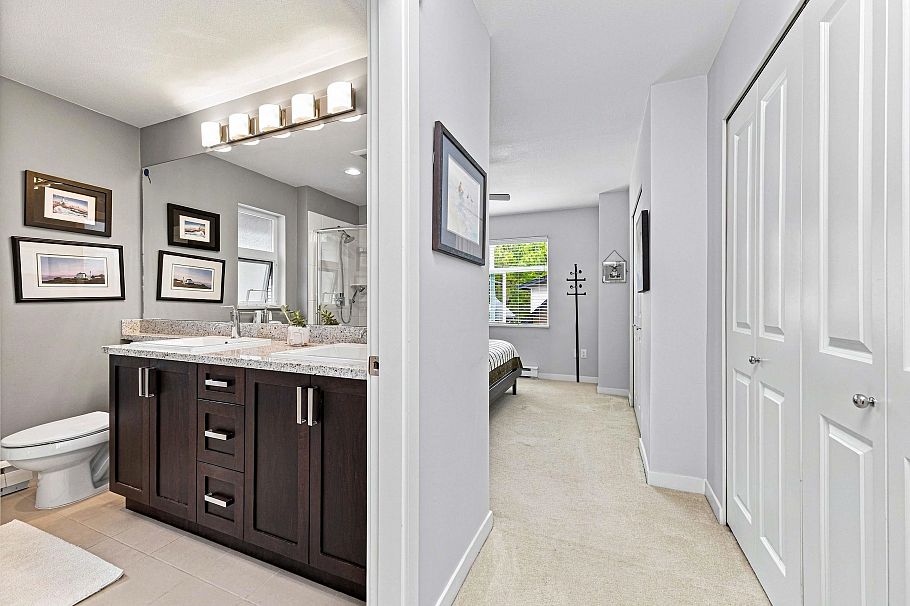 709 Premier Street North Vancouver, BC - 24