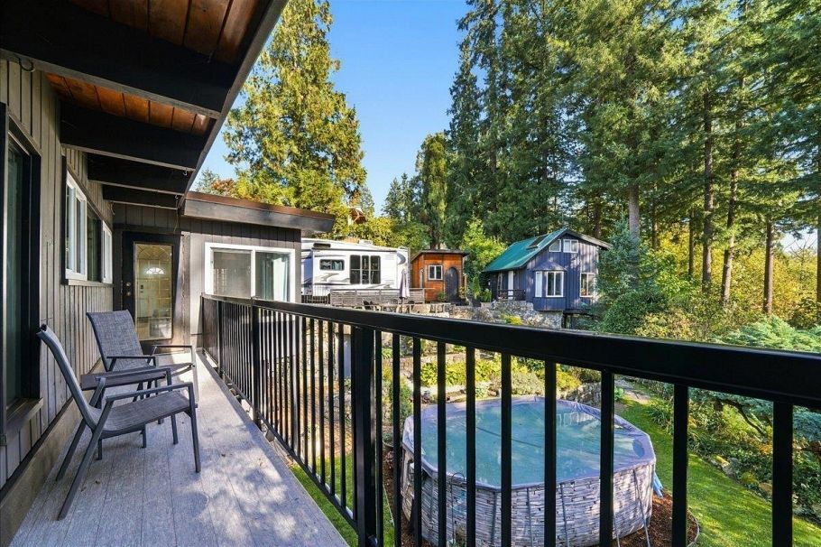 2363 Windridge Drive North Vancouver, BC - 28