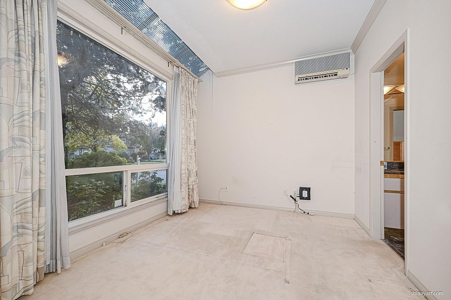 2893 W 20th Avenue Vancouver, BC - 35