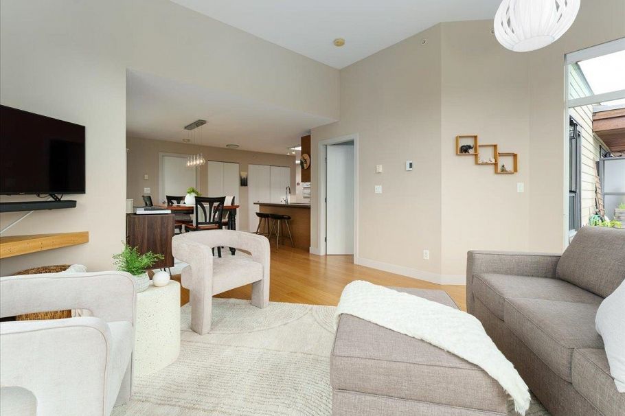 402 3732 Mt Seymour Parkway North Vancouver, BC - 6