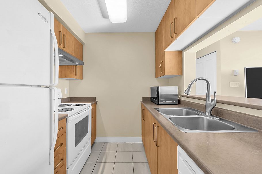 2702 5380 Oben Street Vancouver, BC - 6