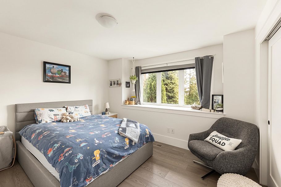 540 Brand Street North Vancouver, BC - 27