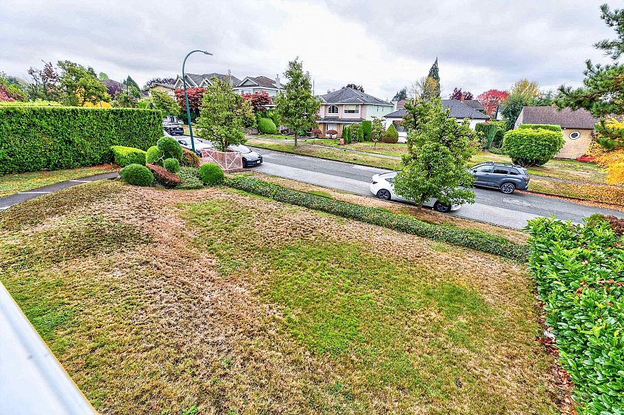 2345 W 18th Avenue Vancouver, BC - 5