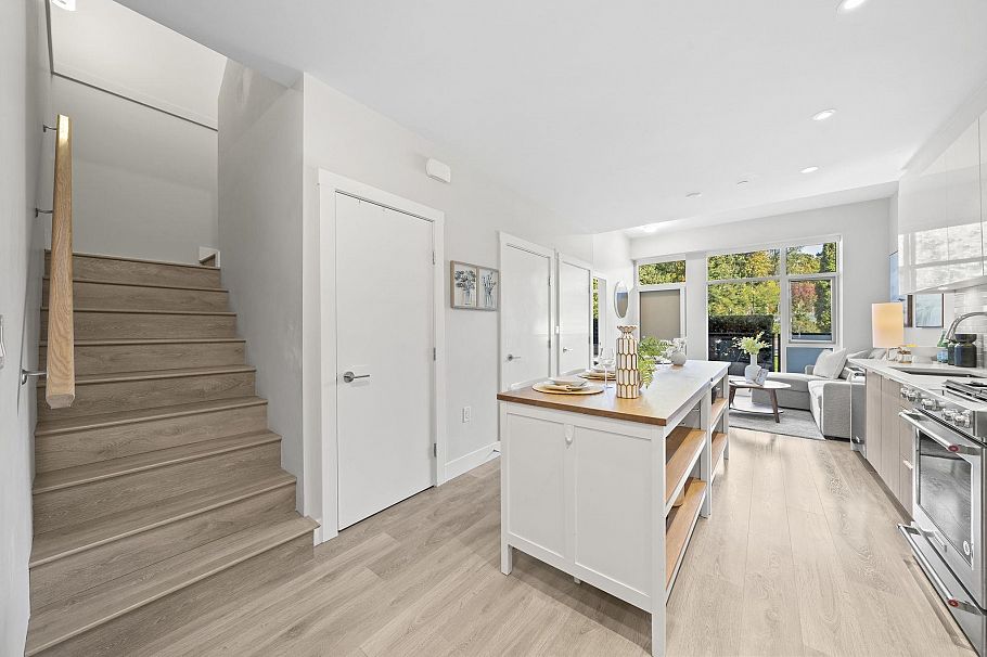 101 3588 Sawmill Crescent Vancouver, BC - 23