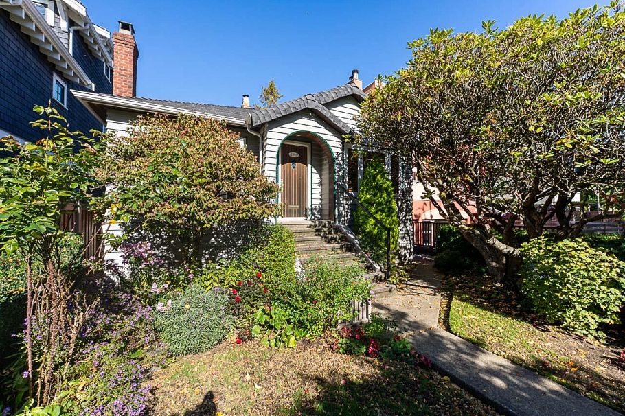 1881 Whyte Avenue Vancouver, BC - 2