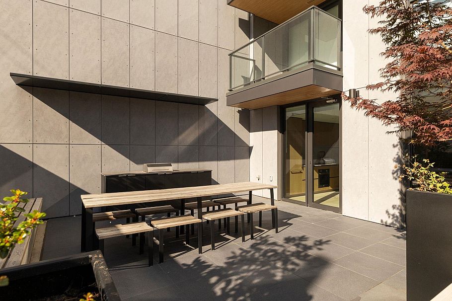 702 1530 W 6th Avenue Vancouver, BC - 25