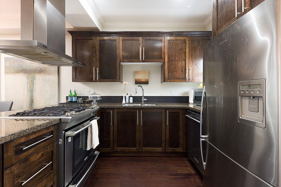 1288 E 24th Avenue Vancouver, BC - 9