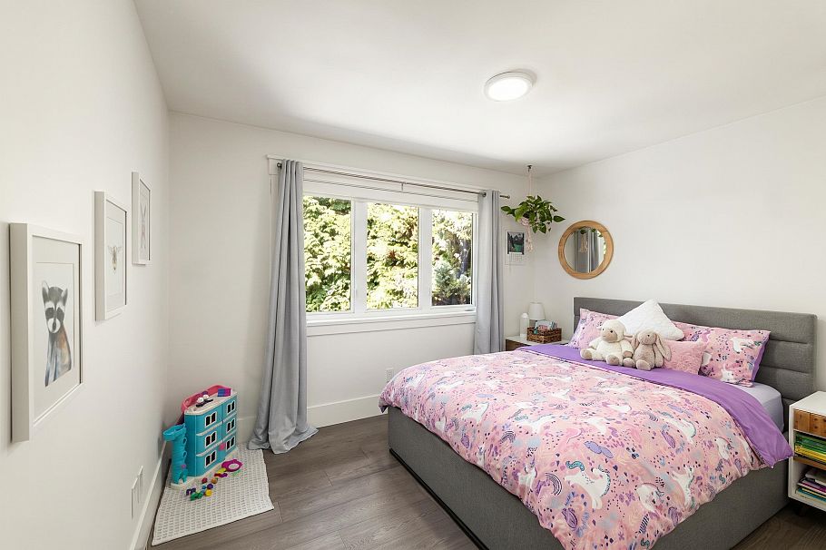 540 Brand Street North Vancouver, BC - 28