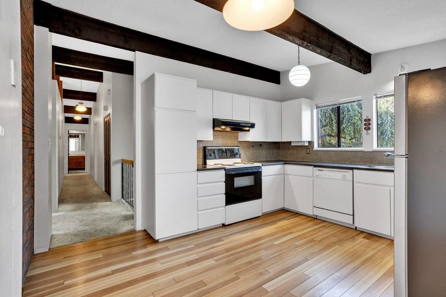 2851 Trillium Place North Vancouver, BC - 15