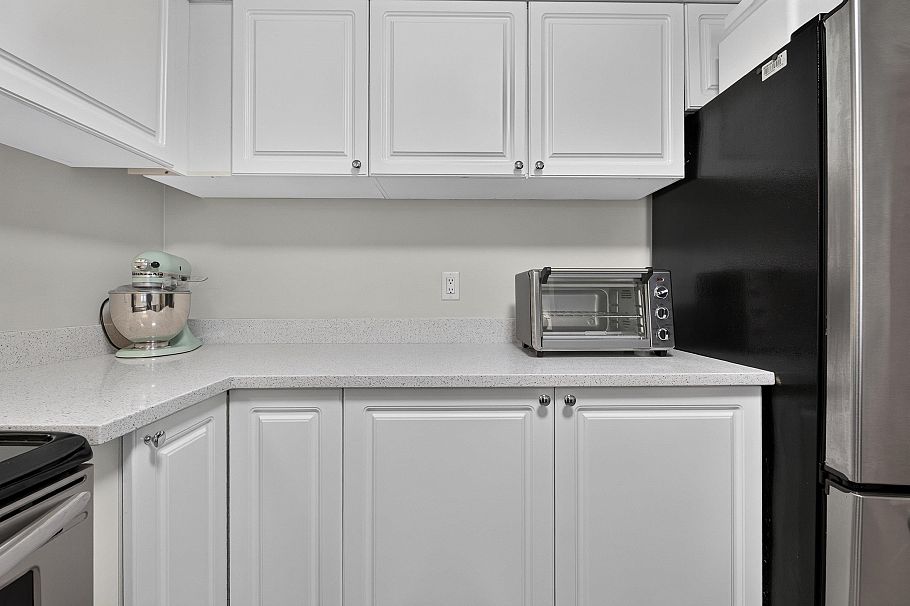 208 2288 W 12th Avenue Vancouver, BC - 7