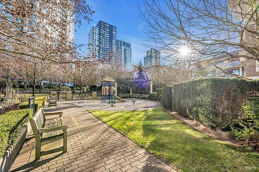 2702 5380 Oben Street Vancouver, BC - 31