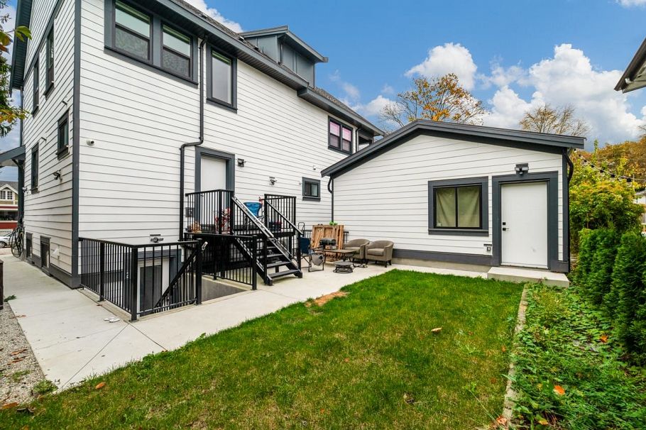 425 N Kaslo Street Vancouver, BC - 19