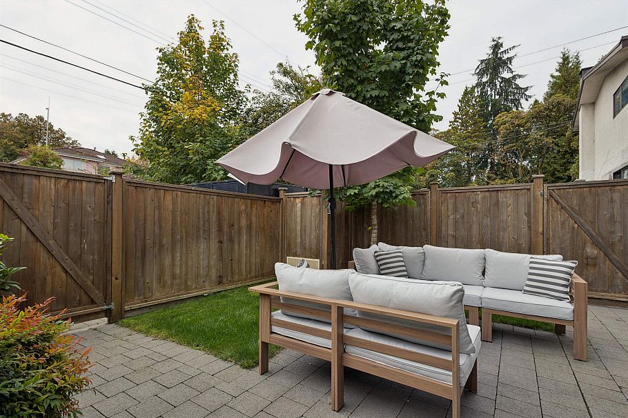 1014 E 16th Avenue Vancouver, BC - 17