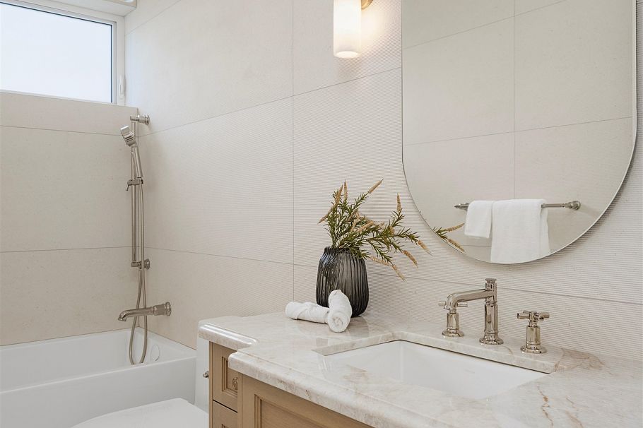 2 127 W 17th Avenue Vancouver, BC - 26