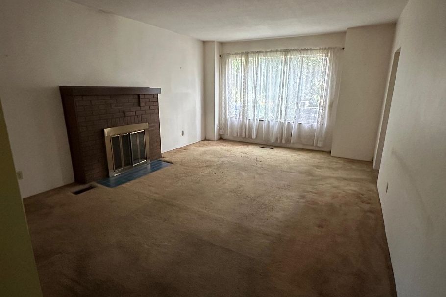 3212 W 6th Avenue Vancouver, BC - 7