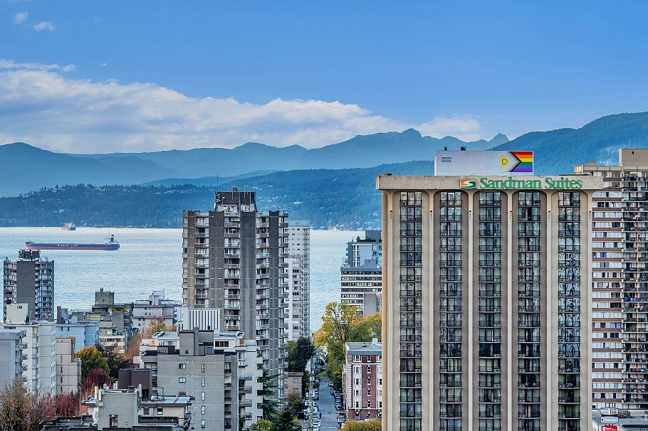 2403 1277 Hornby Street Vancouver, BC - 18