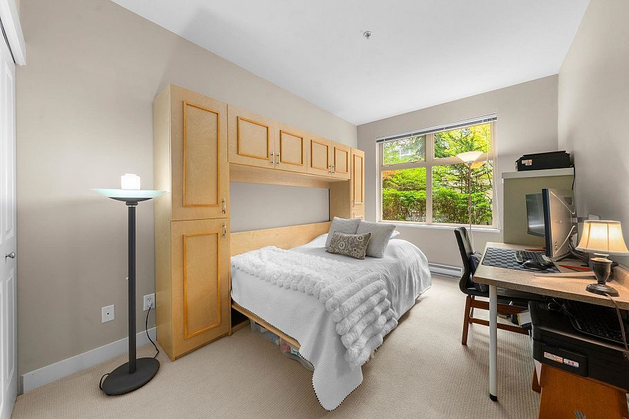 208 188 W 29 Street North Vancouver, BC - 28
