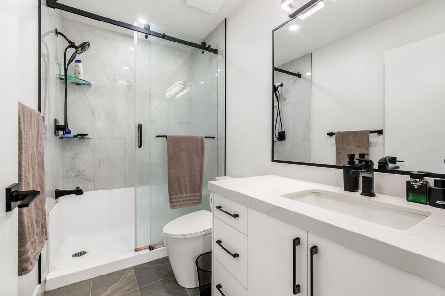 425 N Kaslo Street Vancouver, BC - 14