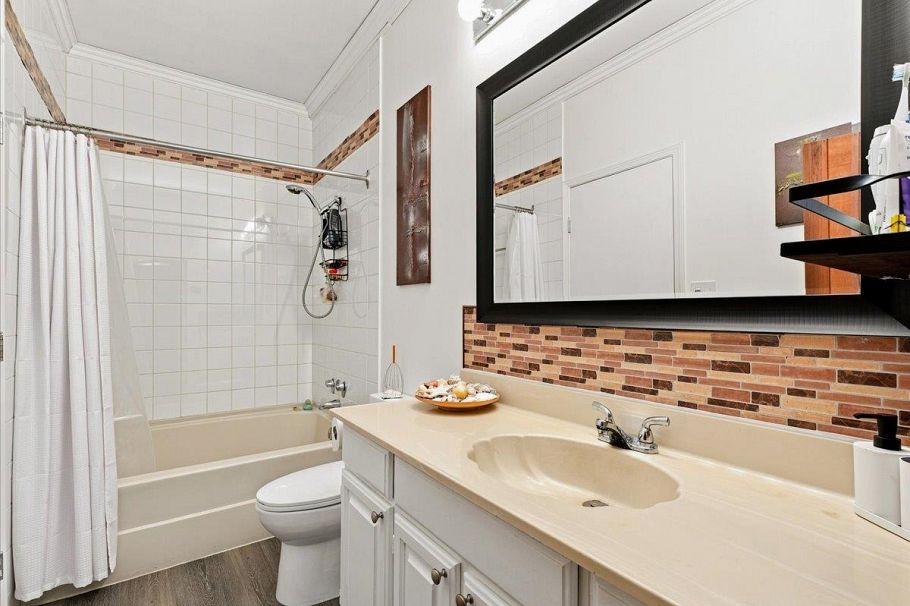 16 1620 Balsam Street Vancouver, BC - 34