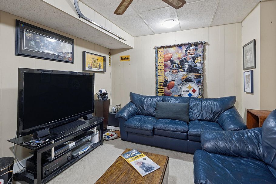3 230 W 15th Street North Vancouver, BC - 30