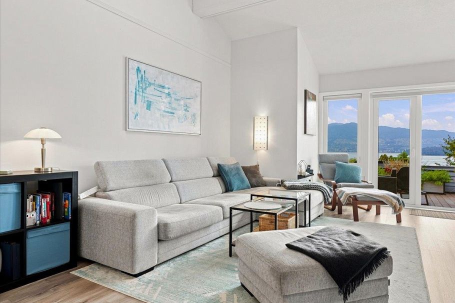 16 1620 Balsam Street Vancouver, BC - 14