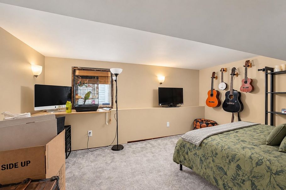 1761 E 4th Avenue Vancouver, BC - 34