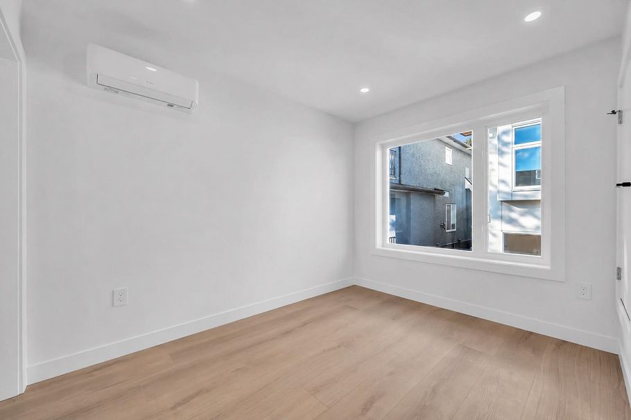 3036 E 5th Avenue Vancouver, BC - 14