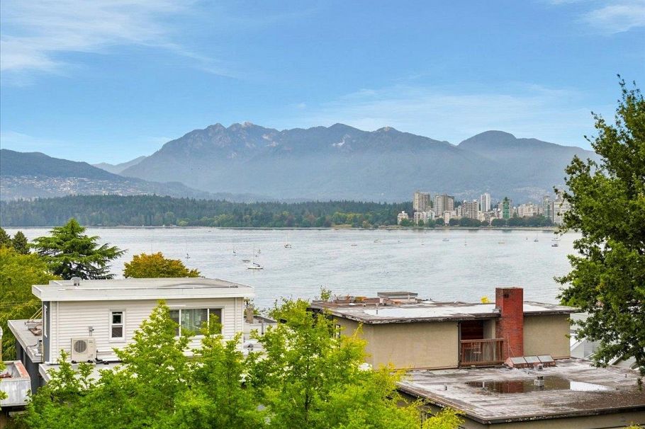16 1620 Balsam Street Vancouver, BC - 7