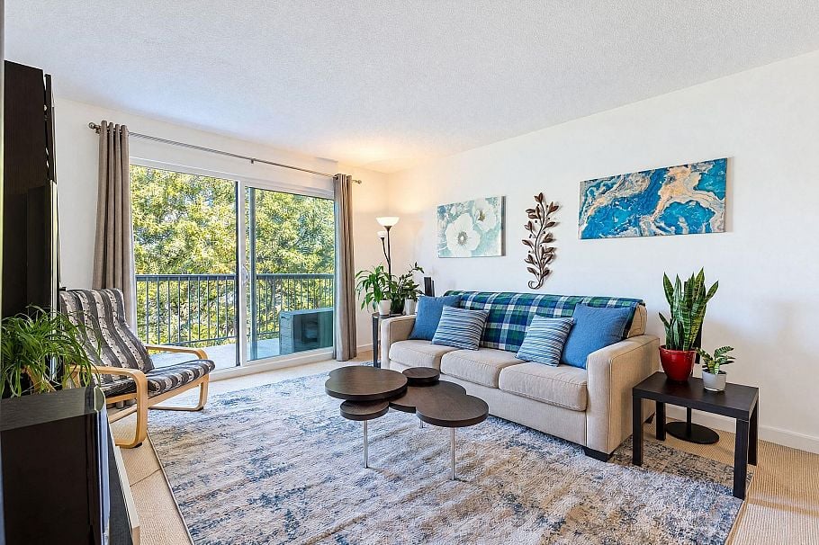 312 2320 Trinity Street Vancouver, BC - 2