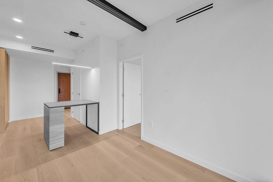 2403 1277 Hornby Street Vancouver, BC - 5