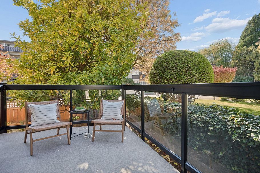 2 1115 W 10th Avenue Vancouver, BC - 13