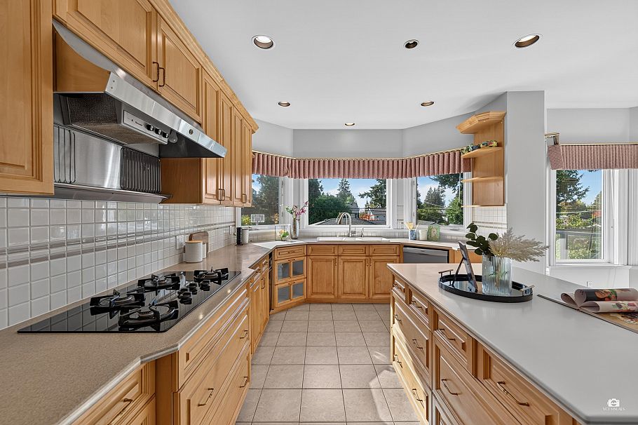 3838 W 38th Avenue Vancouver, BC - 19