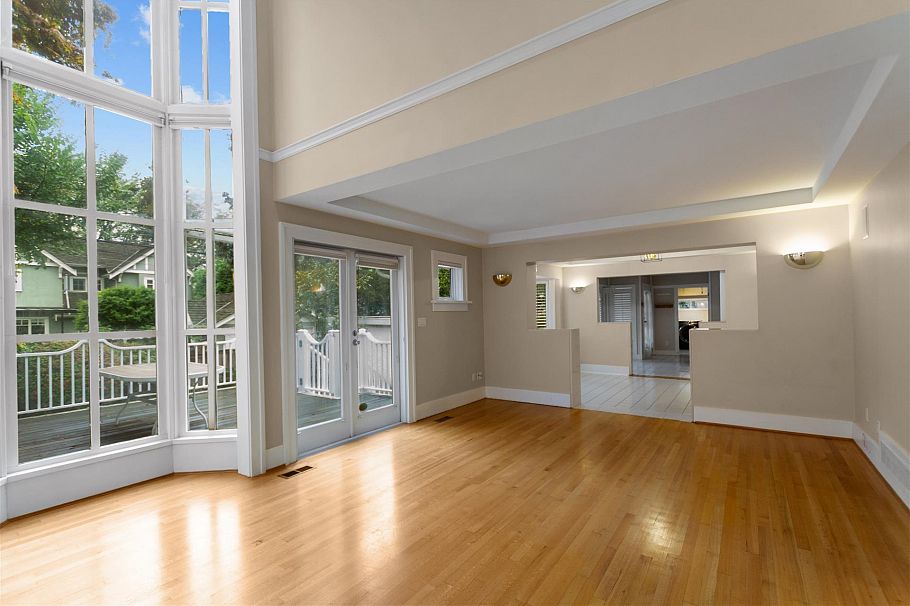 5861 Adera Street Vancouver, BC - 11
