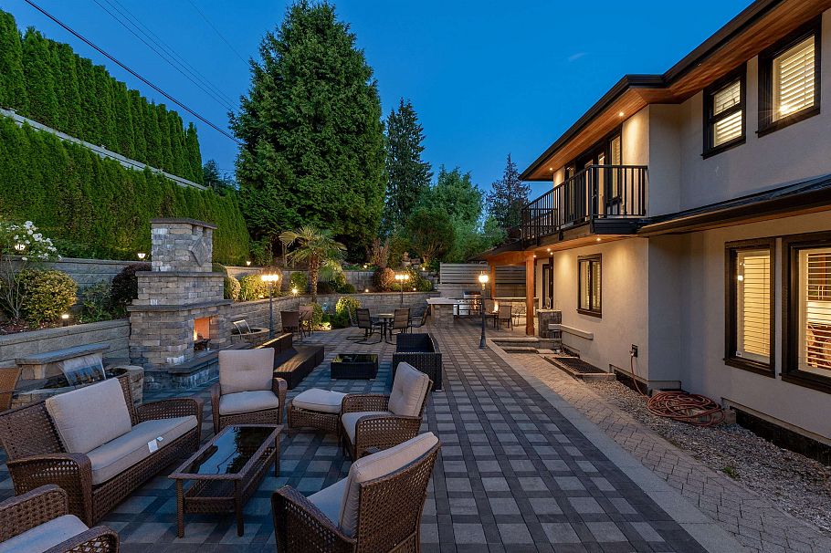 4168 Highland Boulevard North Vancouver, BC - 30