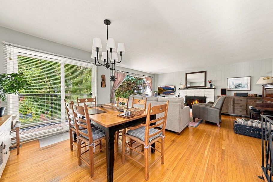 950 Tollcross Road North Vancouver, BC - 7