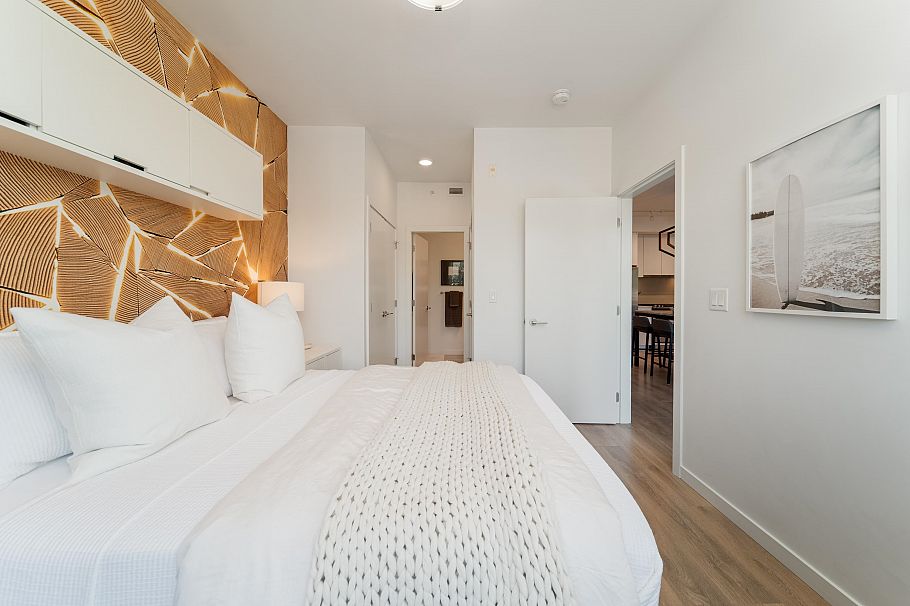 517 725 Marine Drive North Vancouver, BC - 13