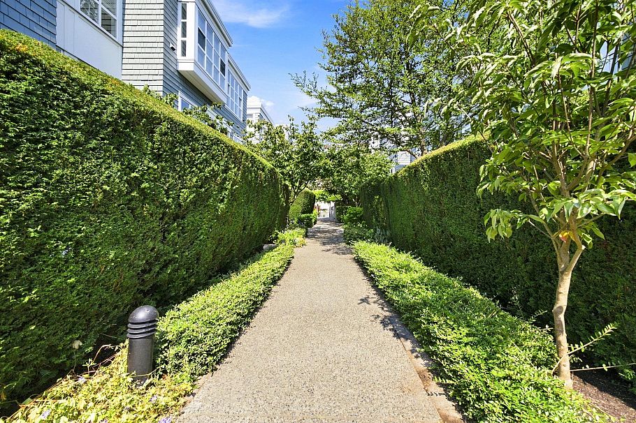 101 657 W 7th Avenue Vancouver, BC - 26