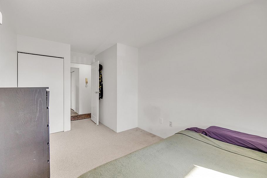 205 1610 Chesterfield Avenue North Vancouver, BC - 29