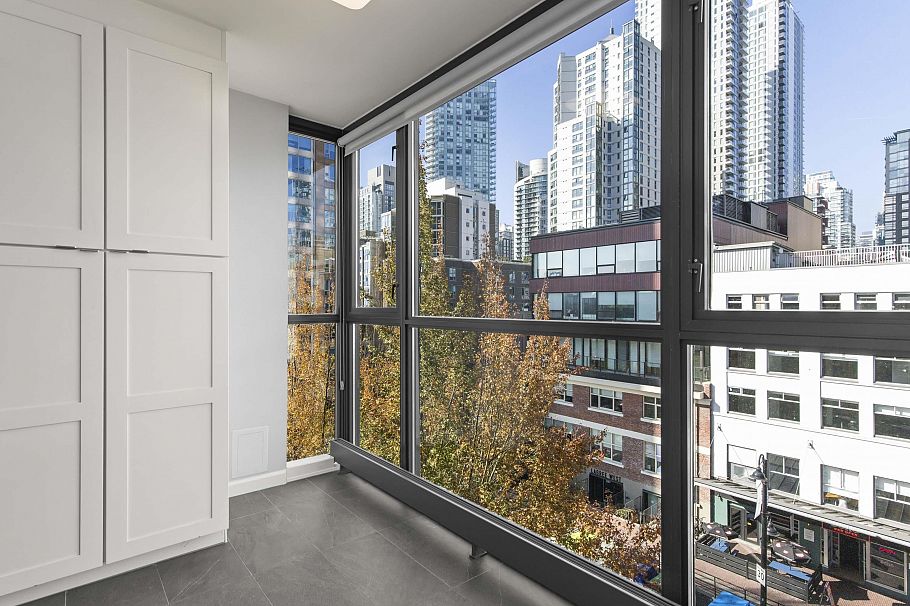 289 Drake Street Vancouver, BC - 9