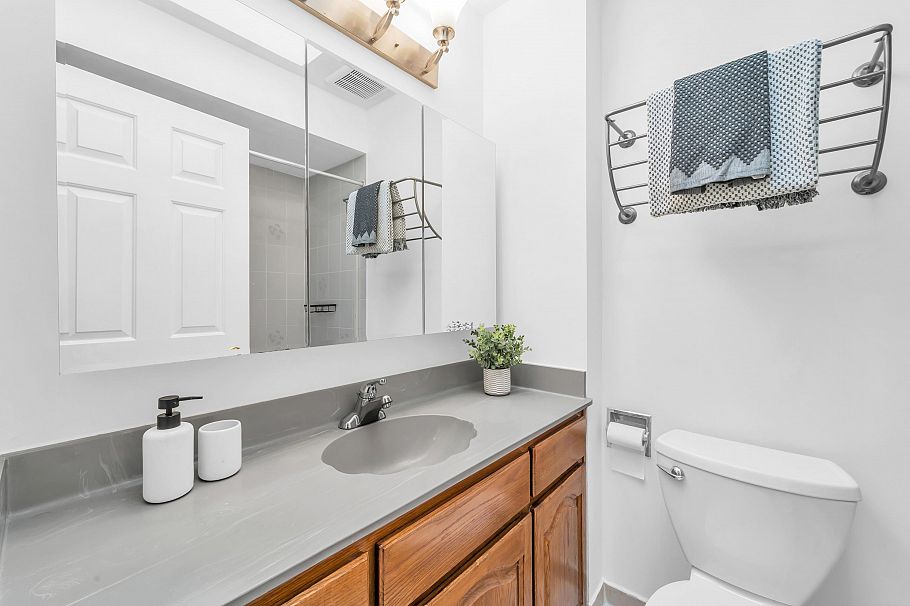 8377 Shaughnessy Street Vancouver, BC - 14