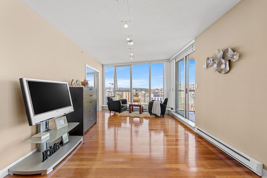 1204 1483 W 7th Avenue Vancouver, BC - 14